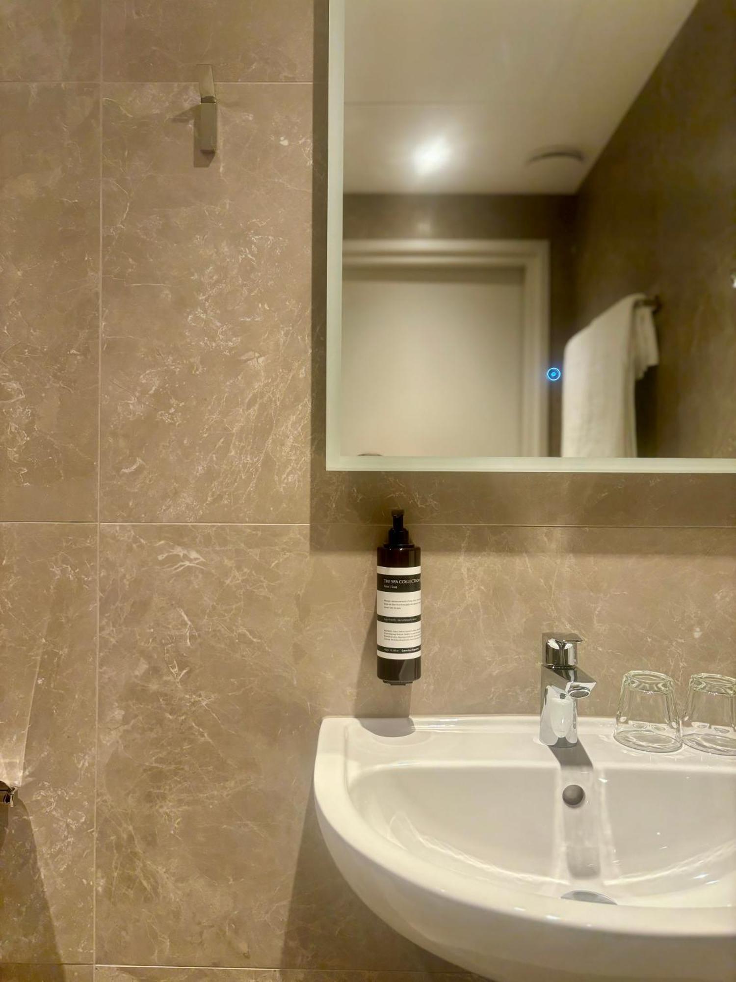 Hotel - B&B - Appartement De Zevende Heerlijkheid سليناكين المظهر الخارجي الصورة